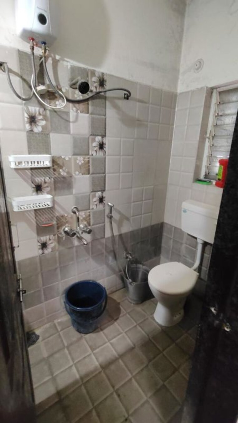 Bathroom, twins-park 2 Bedroom 750 Sq.Ft. Apartment In Mundhwa Pune 10541987