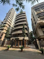 2 BHK 910 Sq.Ft. Apartment in Khar West