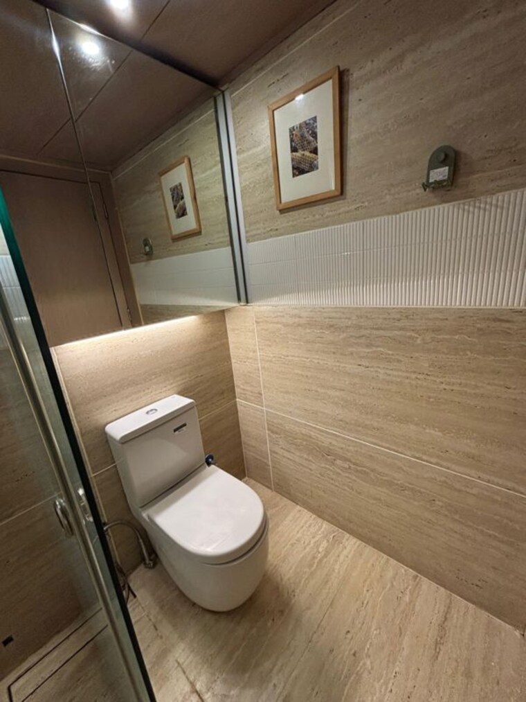 Bathroom, paranjape-schemes-yuthika 3 Bedroom 1650 Sq.Ft. Apartment In Baner Pune 10541964