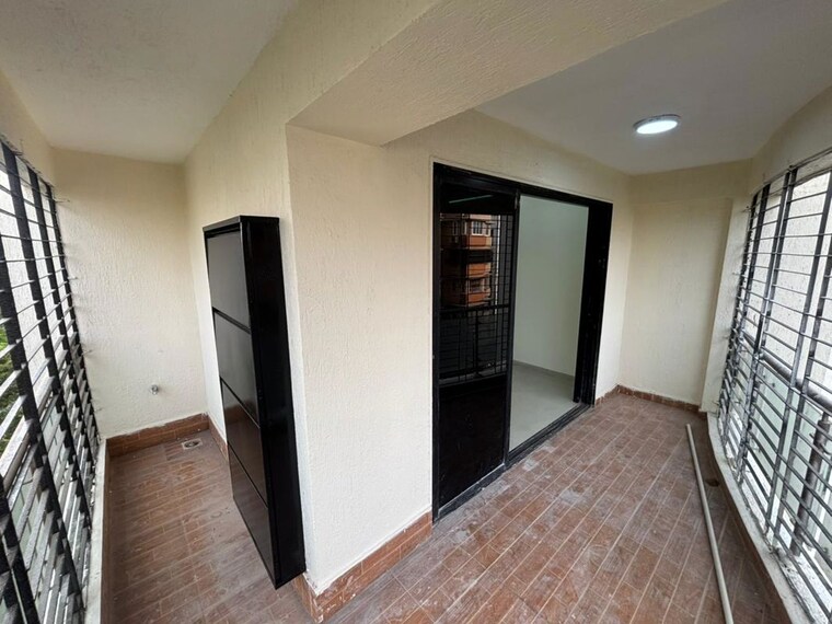 Balcony, bandra west 3 Bedroom 1450 Sq.Ft. Apartment In Bandra West Mumbai 10536355