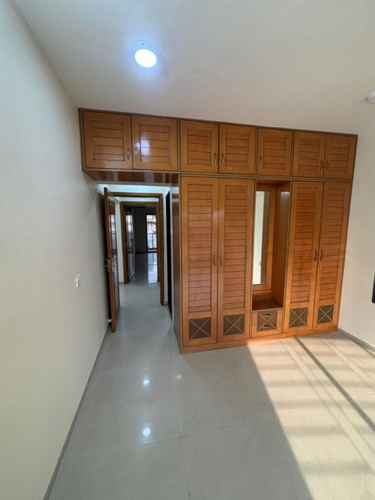 Room, bandra west 3 Bedroom 1450 Sq.Ft. Apartment In Bandra West Mumbai 10536355