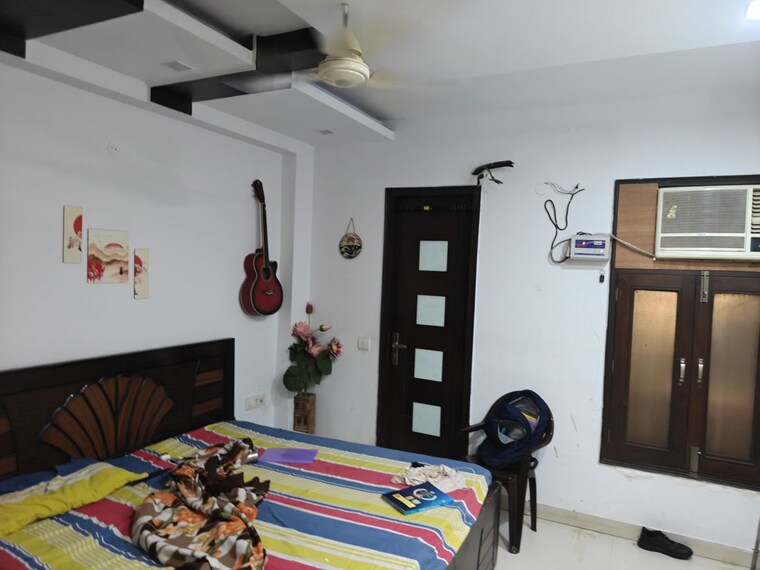 Bedroom, ashok vihar 3 Bedroom 1800 Sq.Ft. Builder Floor In Ashok Vihar Delhi 10541948