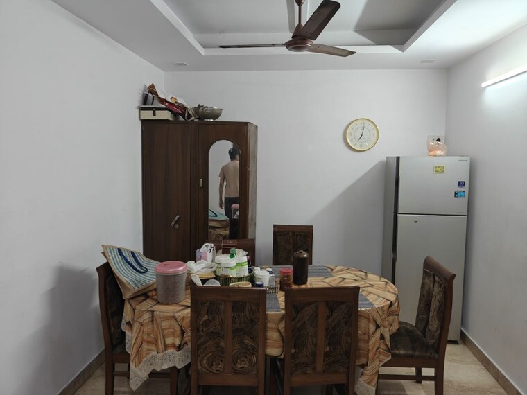 Living Room, ashok vihar 3 Bedroom 1800 Sq.Ft. Builder Floor In Ashok Vihar Delhi 10541948
