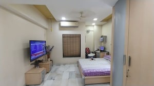 Bedroom in 3 BHK Apartment at Santacruz West – for Sale