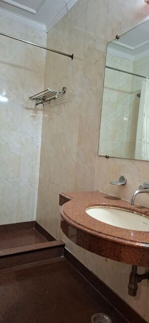 Bathroom in 3 BHK Builder Floor at Greater Kailash Part 3 – for Rent