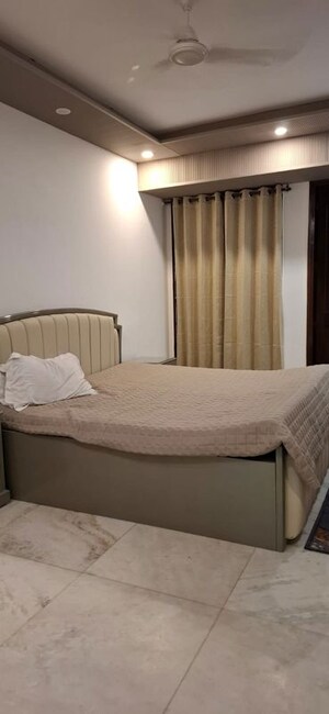Bedroom in 3 BHK Builder Floor at Greater Kailash Part 3 – for Rent