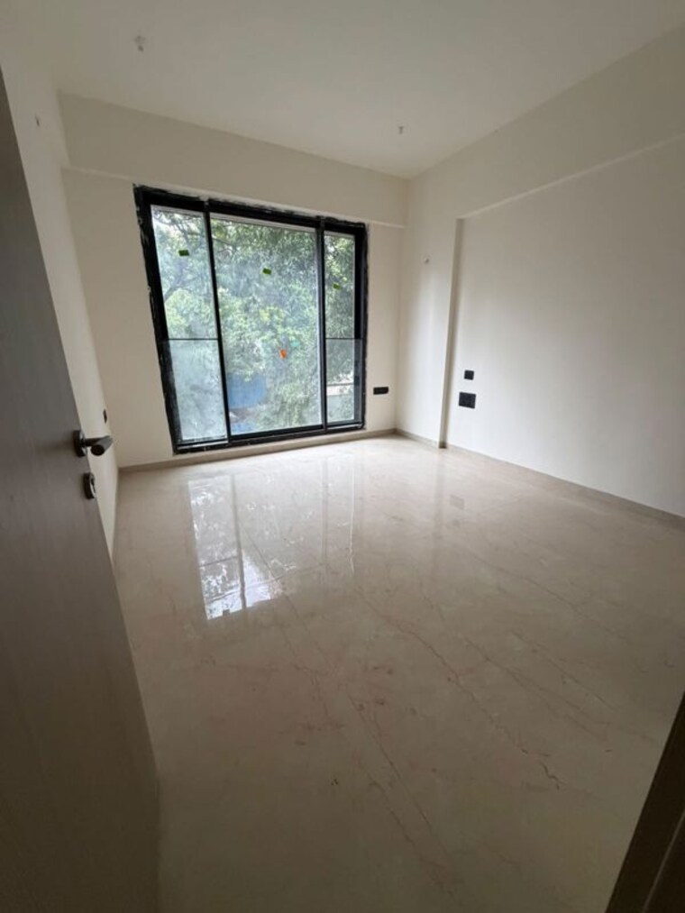 Room, santacruz west 3 Bedroom 1100 Sq.Ft. Apartment In Santacruz West Mumbai 10541390