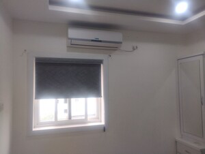 Room in 2 BHK Apartment at Aryamitra Caterpillar, Manikonda – for Rent