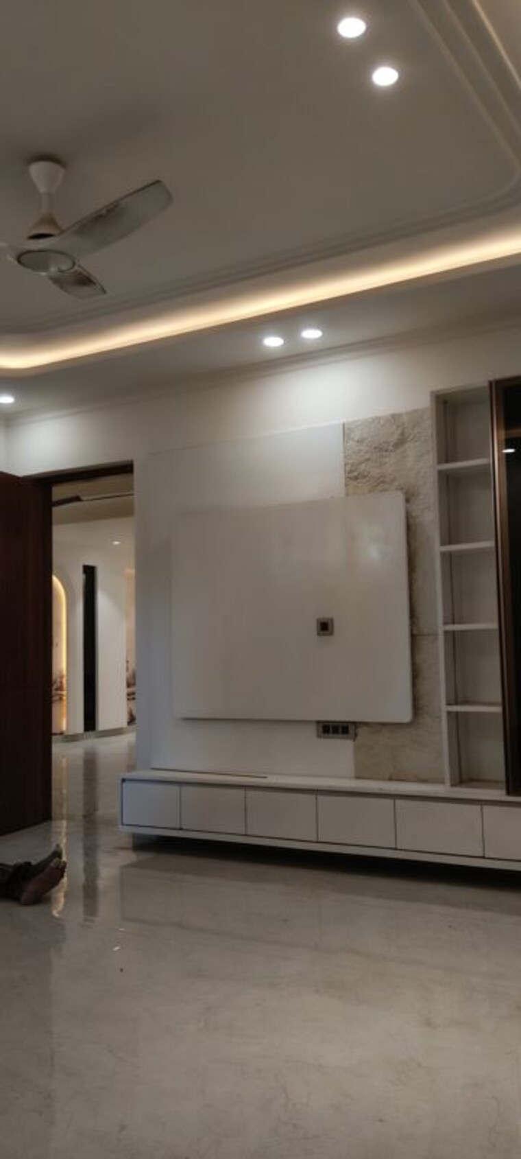Room, sector 85 4 Bedroom 350 Sq.Yd. Builder Floor In Sector 85 Faridabad 10542044