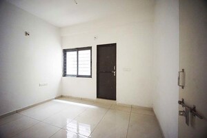Room in 3 BHK Independent House at Hathijan – for Sale