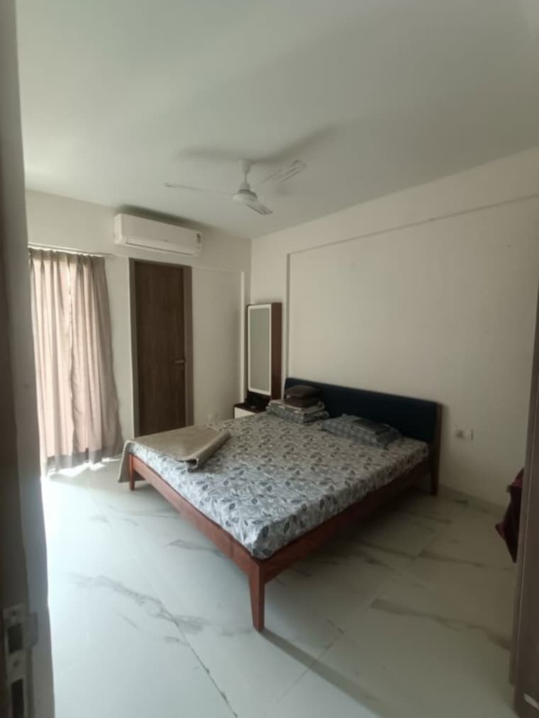 Bedroom, vatika-inxt-emilia-floors 2 Bedroom 929 Sq.Ft. Apartment In Sector 82 Gurgaon 10542077