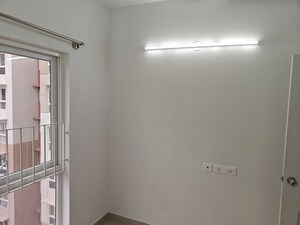 Room in 2 BHK Apartment at Brigade El Dorado Krypton, Bagaluru – for Rent