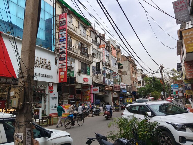 Exterior View, naraina Commercial Shop 2000 Sq.Ft. In Naraina Delhi 10542043