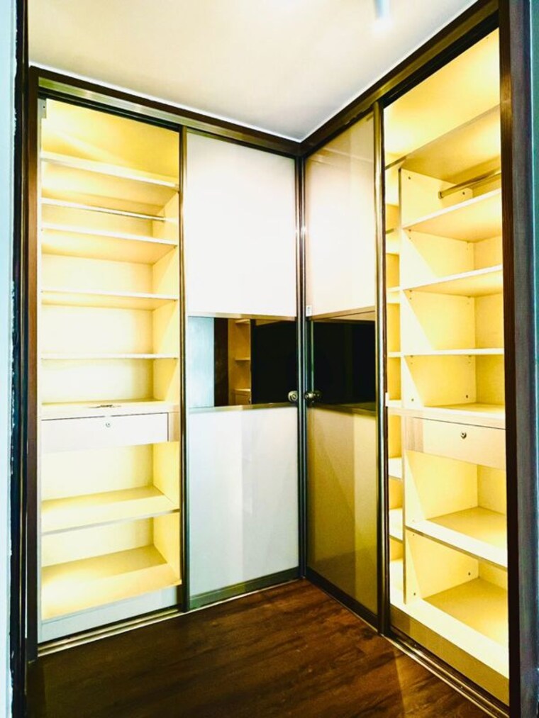 Room, century-renata 3 Bedroom 2300 Sq.Ft. Apartment In Richmond Town Bangalore 10542097