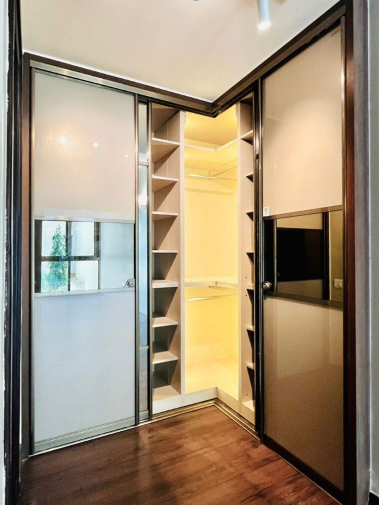 Room, century-renata 3 Bedroom 2300 Sq.Ft. Apartment In Richmond Town Bangalore 10542097