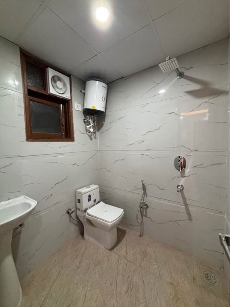Bathroom, rajpur 1 Bedroom 450 Sq.Ft. Builder Floor In Rajpur Delhi 10542072