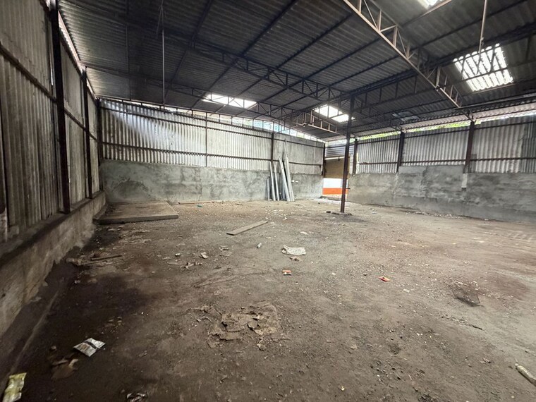  Parking, digha-industrial-premises Commercial Warehouse 2000 Sq.Ft. In T.T.C. Industrial Area Navi Mumbai 10542108