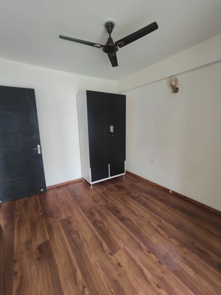 Room, signature-global-park 3 Bedroom 1550 Sq.Ft. Builder Floor In Sohna Sector 36 Gurgaon 10542084