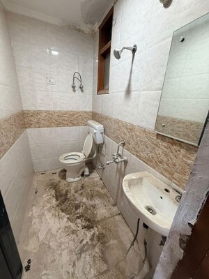 Bathroom in 1 BHK Builder Floor at Saket – for Rent