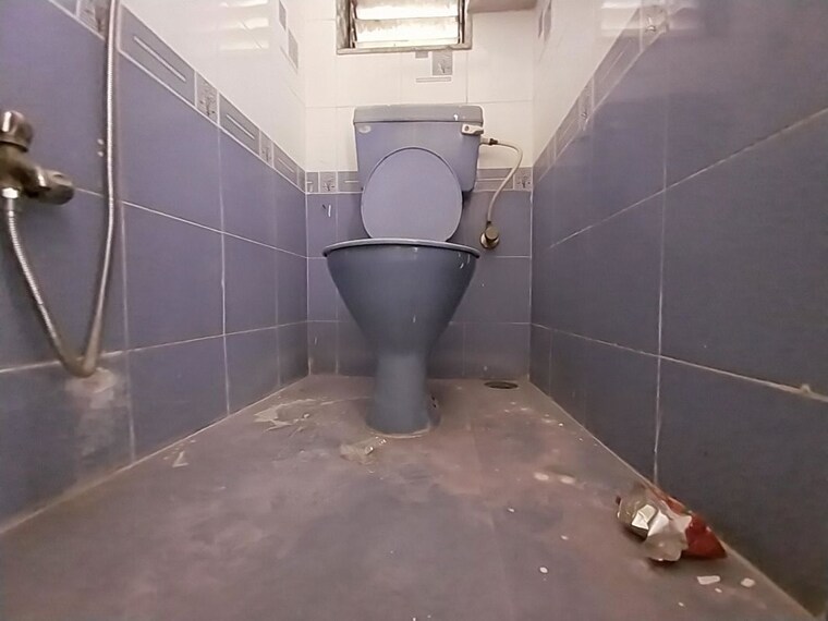 Bathroom, maitri-icon 1 Bedroom 655 Sq.Ft. Apartment In Kharghar Navi Mumbai 10542078