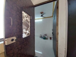 Room in 1 BHK Apartment at Maitri Icon, Kharghar – for Sale