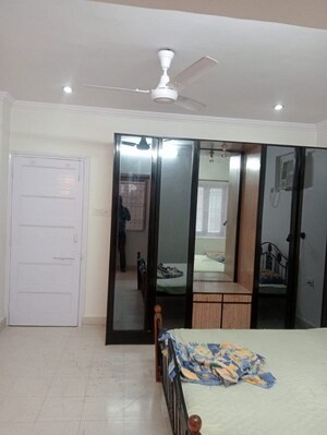 Bedroom in 2 BHK Apartment at Bandra West – for Rent