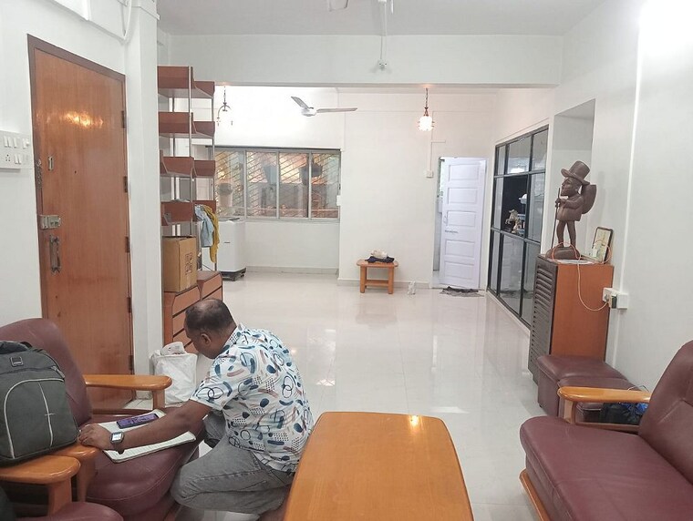 Living Room, bandra west 2 Bedroom 500 Sq.Ft. Apartment In Bandra West Mumbai 10542161