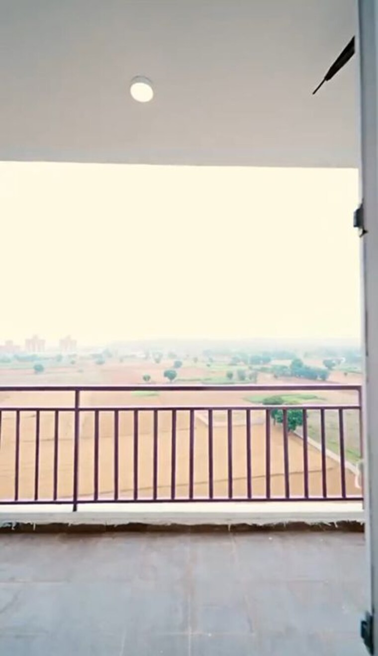 Balcony, umang-winter-hills 3 Bedroom 1616 Sq.Ft. Apartment In Sector 77 Gurgaon 10542188