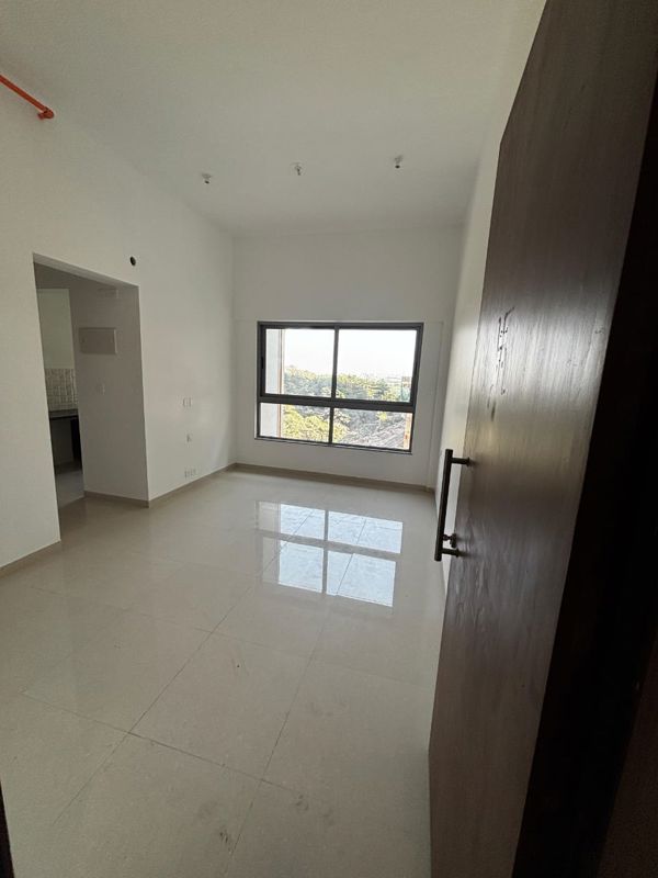 3 BHK + Prayer Room,Servant Room,Study Room,Store Room 955 Sq.Ft. Apartment in Lodha Amara