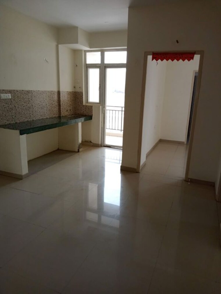 Room, tulsiani-easy-in-homes 2 Bedroom 605 Sq.Ft. Apartment In Sohna Sector 35 Gurgaon 10542220