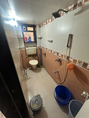 Bathroom in 1.5 BHK Apartment at Chembur – for Rent