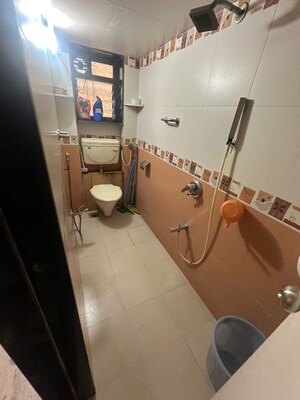 Bathroom in 1.5 BHK Apartment at Chembur – for Rent