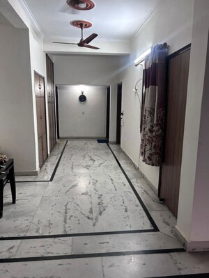 Bedroom in 3 BHK Builder Floor at Sector 21 – for Rent