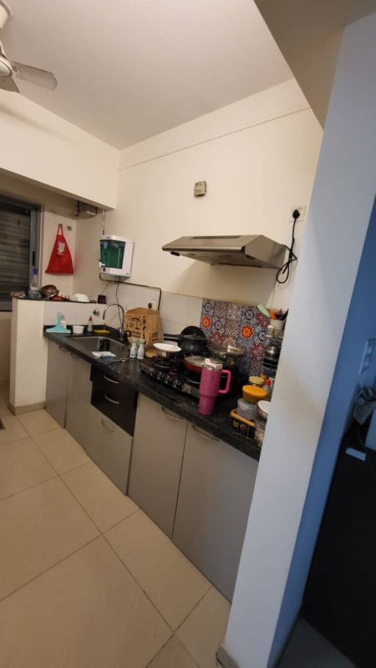 Kitchen, amanora-gold-towers 3.5 Bedroom 1053 Sq.Ft. Apartment In Hadapsar Pune 10542271