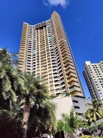 3 BHK 1300 Sq.Ft. Apartment in Transcon Triumph Tower