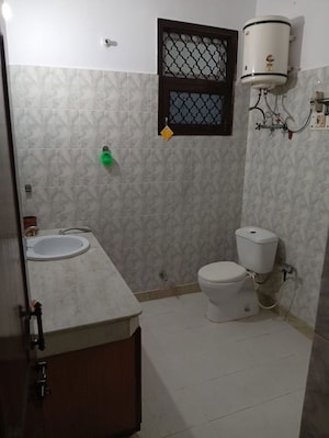 Bathroom in 3 BHK Builder Floor at Sector 23 – for Rent