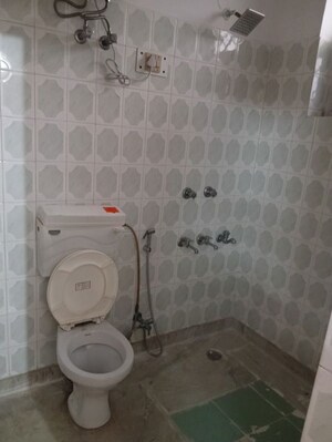 Bathroom in 3 BHK Builder Floor at Sector 23 – for Rent