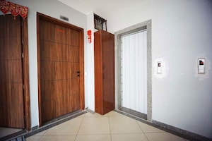 Room in 2 BHK Apartment at Sarkhej – for Sale