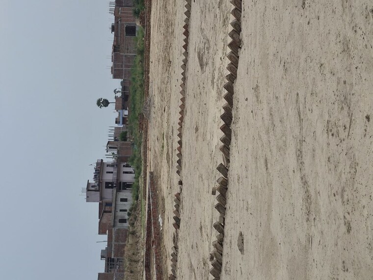 undefined, jhalwa  1000 Sq.Ft. Plot In Jhalwa Allahabad 10542319