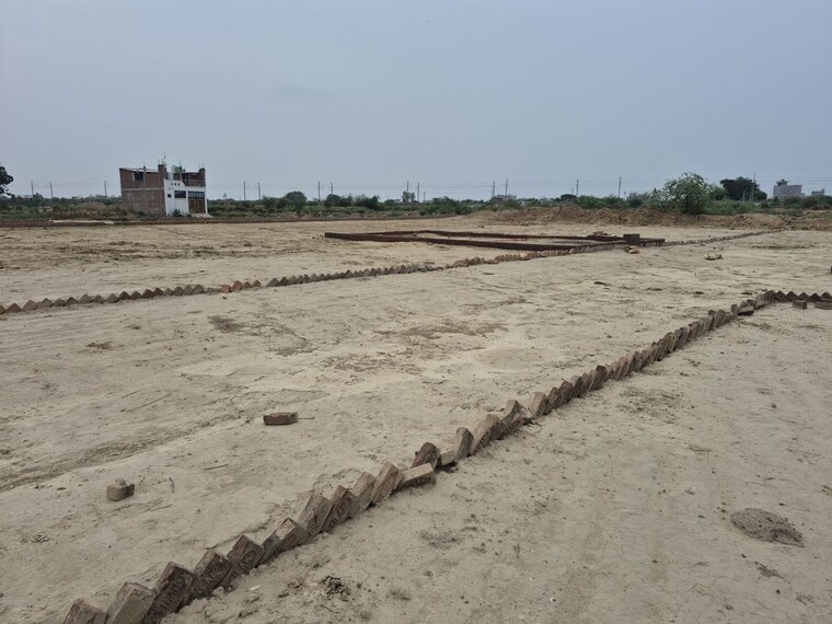 undefined, jhalwa  1000 Sq.Ft. Plot In Jhalwa Allahabad 10542319