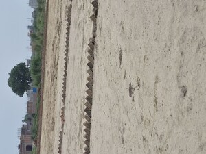   Plot at Jhalwa – for Sale