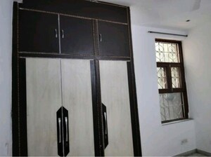 Furnished Amenities in 2 BHK Builder Floor at RWA Apartments Sector 40, Sector 40 – for Rent