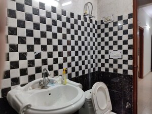Team Area in 3 BHK Apartment at Ajnara Homes, Sector 16b Greater Noida – for Sale