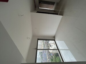 Furnished Amenities in 2 BHK Apartment at Avant Heritage, Jogeshwari East – for Rent