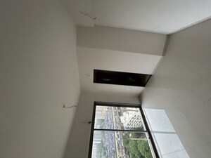 Furnished Amenities in 2 BHK Apartment at Avant Heritage, Jogeshwari East – for Rent