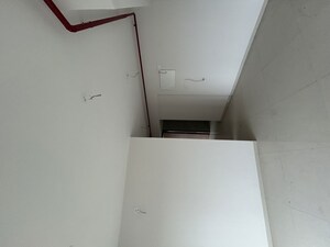 Room in 2 BHK Apartment at Avant Heritage, Jogeshwari East – for Rent