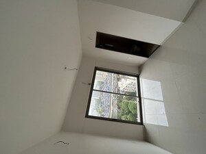 Furnished Amenities in 2 BHK Apartment at Avant Heritage, Jogeshwari East – for Rent