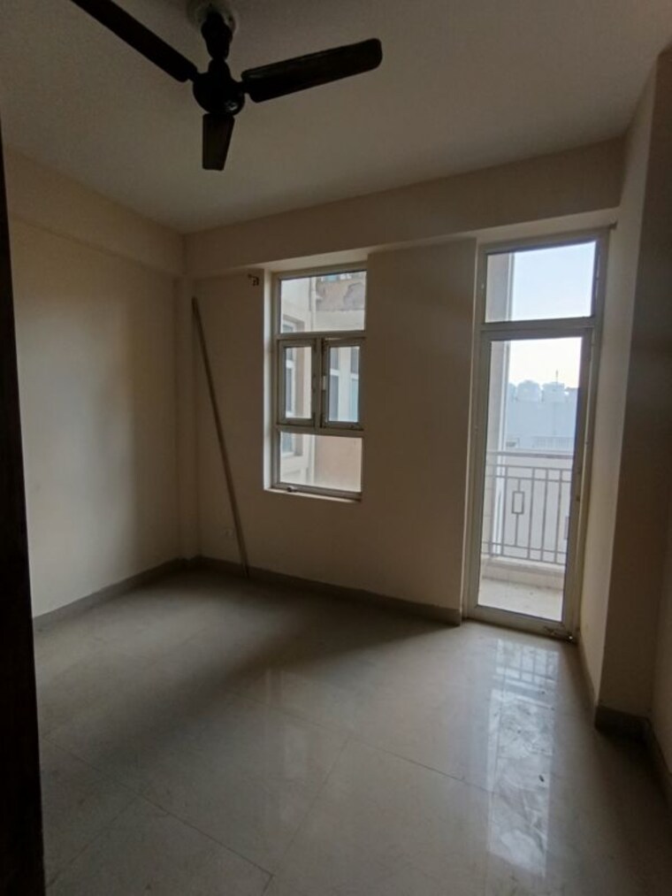 Room, shree-vardhman-mantra 2 Bedroom 800 Sq.Ft. Apartment In Sector 67 Gurgaon 10542389