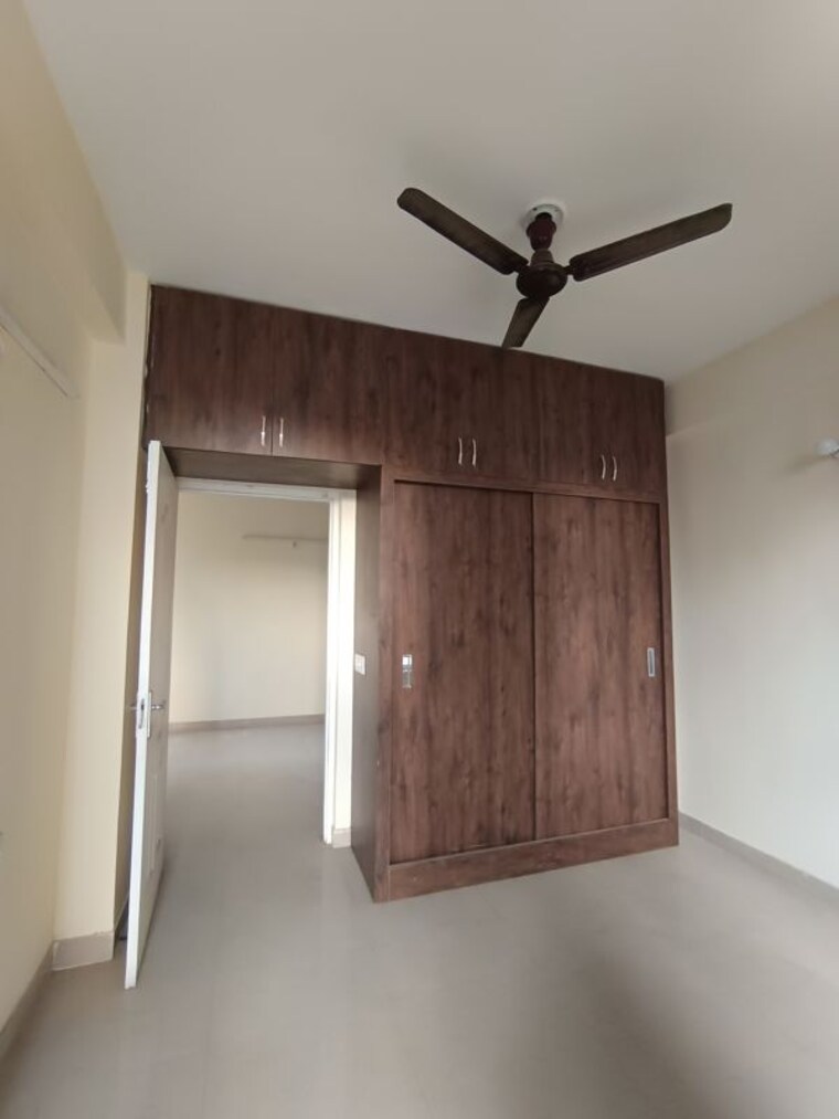 undefined, shree-vardhman-mantra 2 Bedroom 800 Sq.Ft. Apartment In Sector 67 Gurgaon 10542389