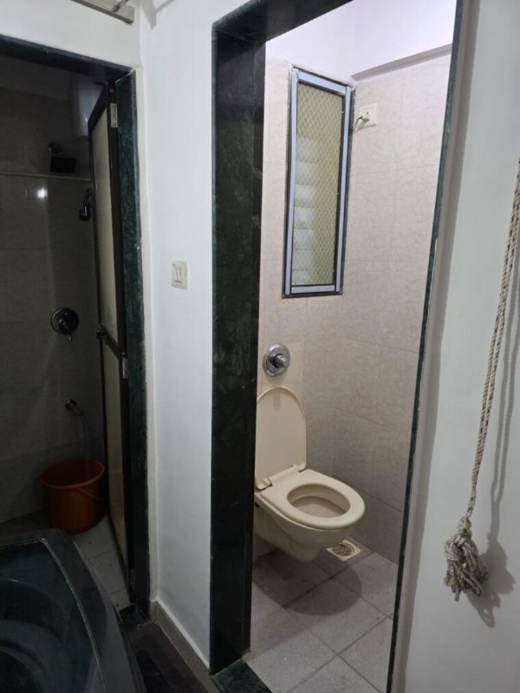 Bathroom, sanghvi-sonas-tower 1 Bedroom 360 Sq.Ft. Apartment In Parel Mumbai 10542410